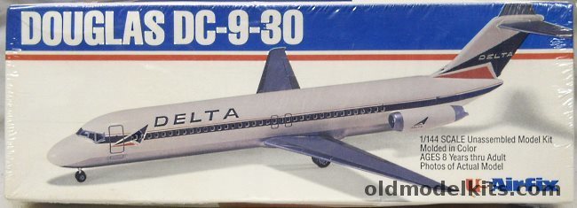 Airfix 1/144 Douglas DC-9 -30 Delta Airlines - (DC-9-30), 60030 plastic model kit